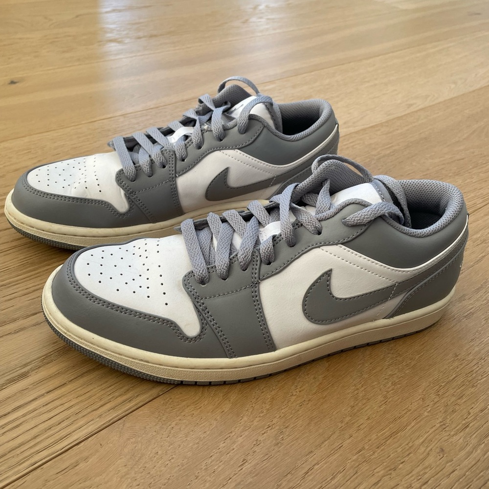 Nike Air Jordan 1 Low, men size 10 US